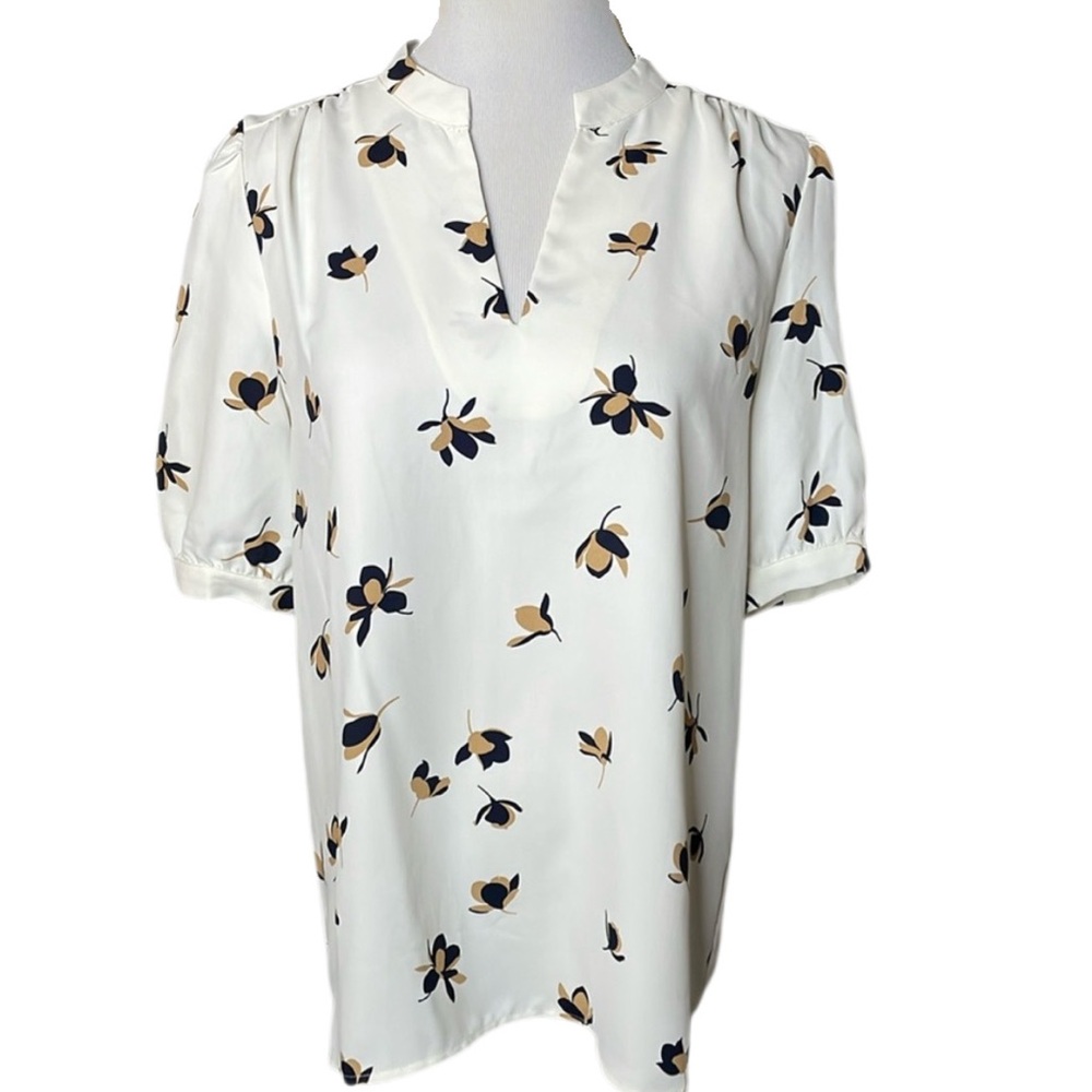 Ann Taylor Floral Print Short Sleeve Blouse
